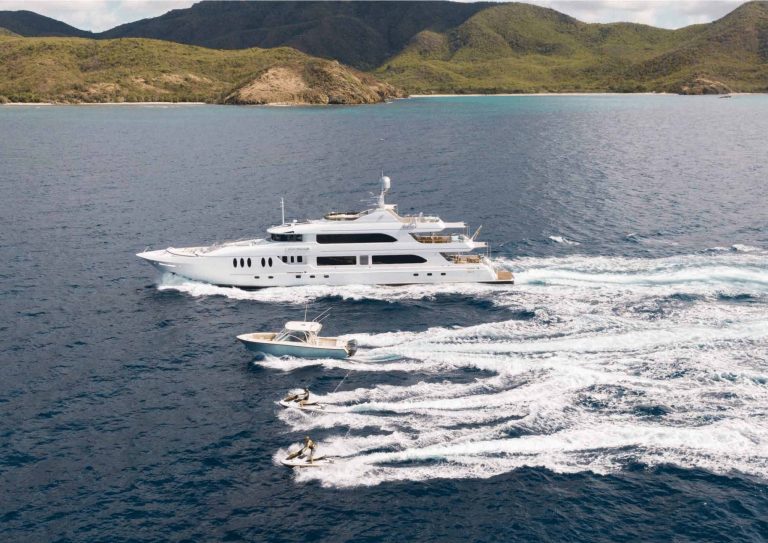JUST ENOUGH yacht