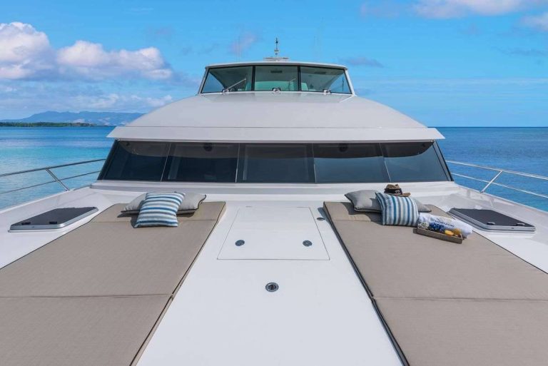 SEAGLASS yacht