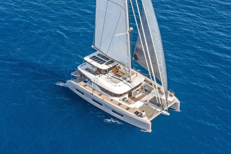 LADY M yacht