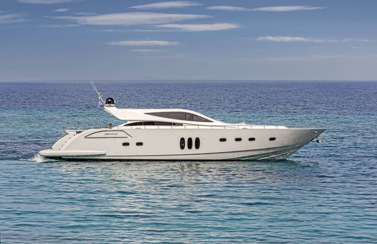 DUNE yacht